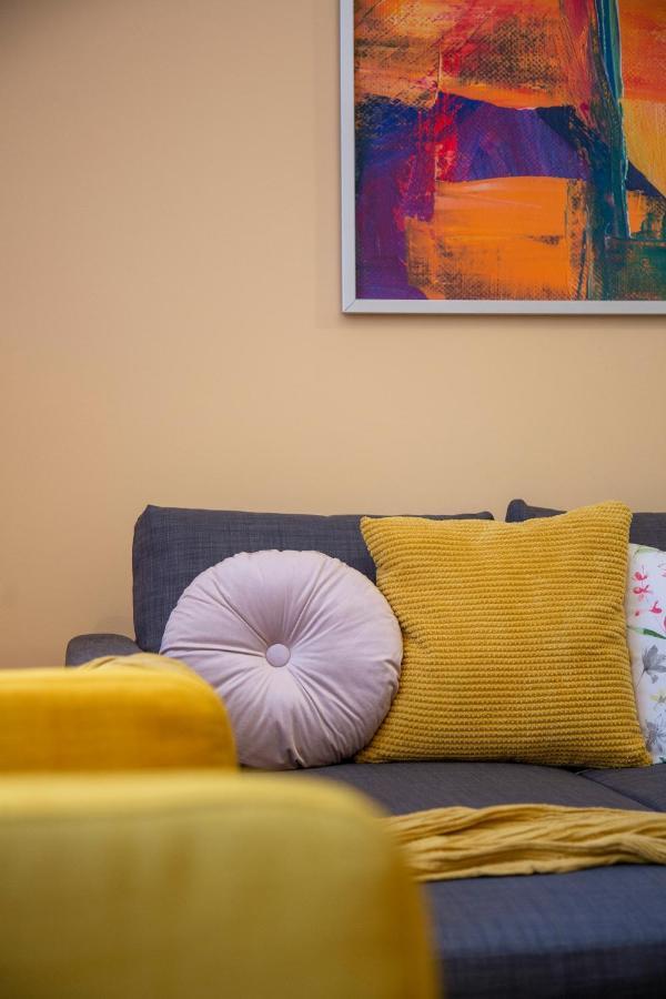 Cozy Home By Bella In The Heart Of Budapest Exterior foto